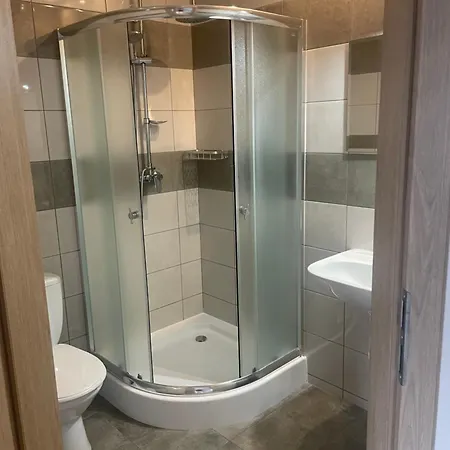 Gregorek 3* אוסטרובו